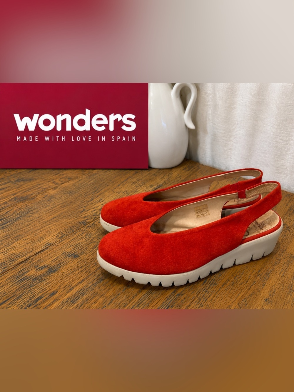 Wonders Red Suede Slingback Flats – EU 38